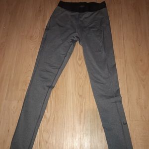 Nike pro grey leggings